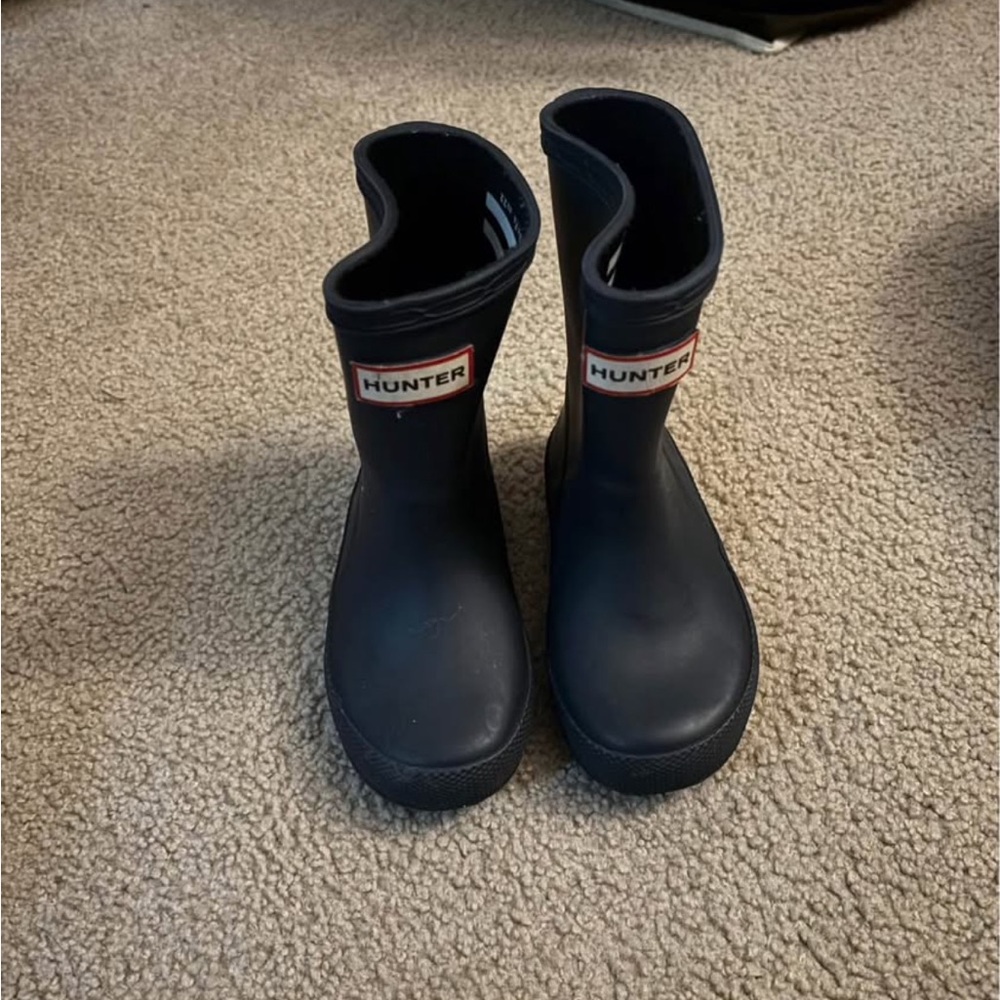 Hunter Kids Navy Rain Boots